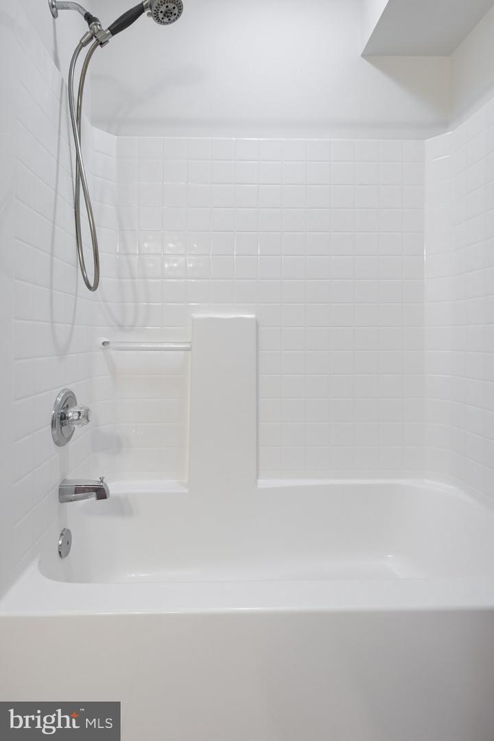 492 Harmon Rd Property Photo 19