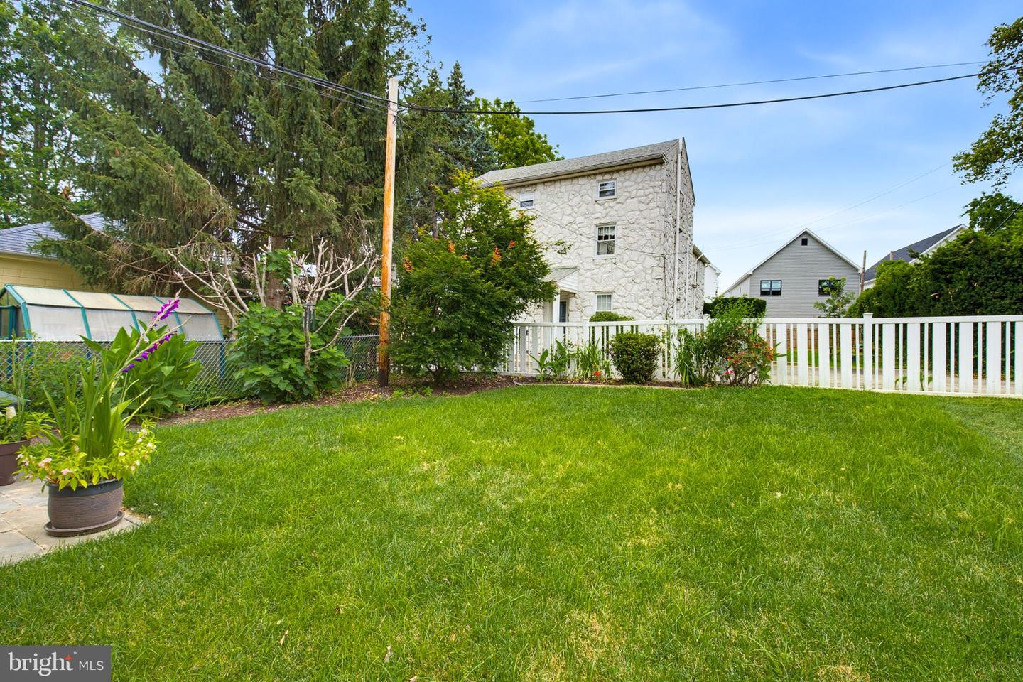 492 Harmon Rd Property Photo 35