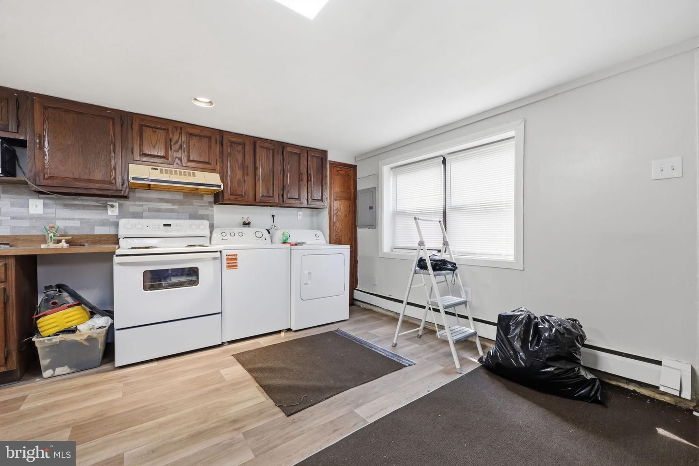 6160 Charles St Property Photo 22