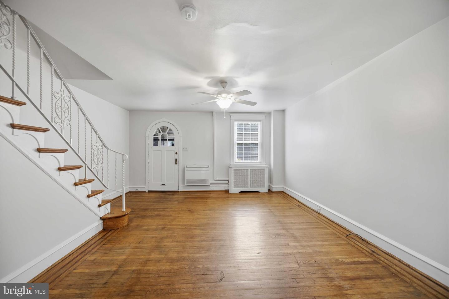 3323 Tilden St Property Photo 10