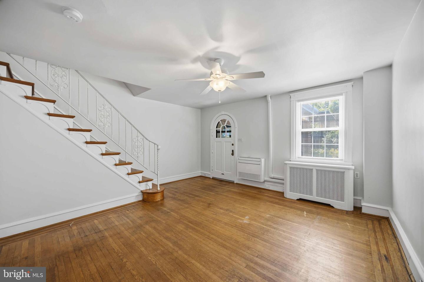 3323 Tilden St Property Photo 11