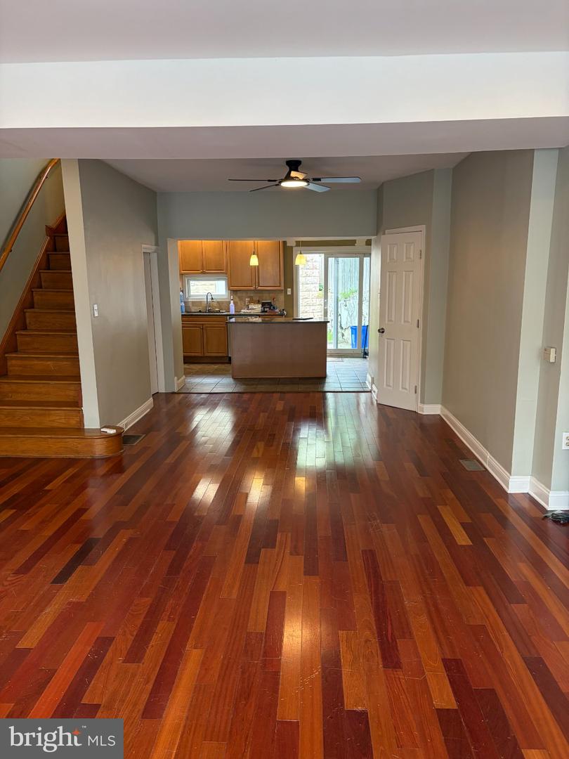 160 Levering St Property Photo 15