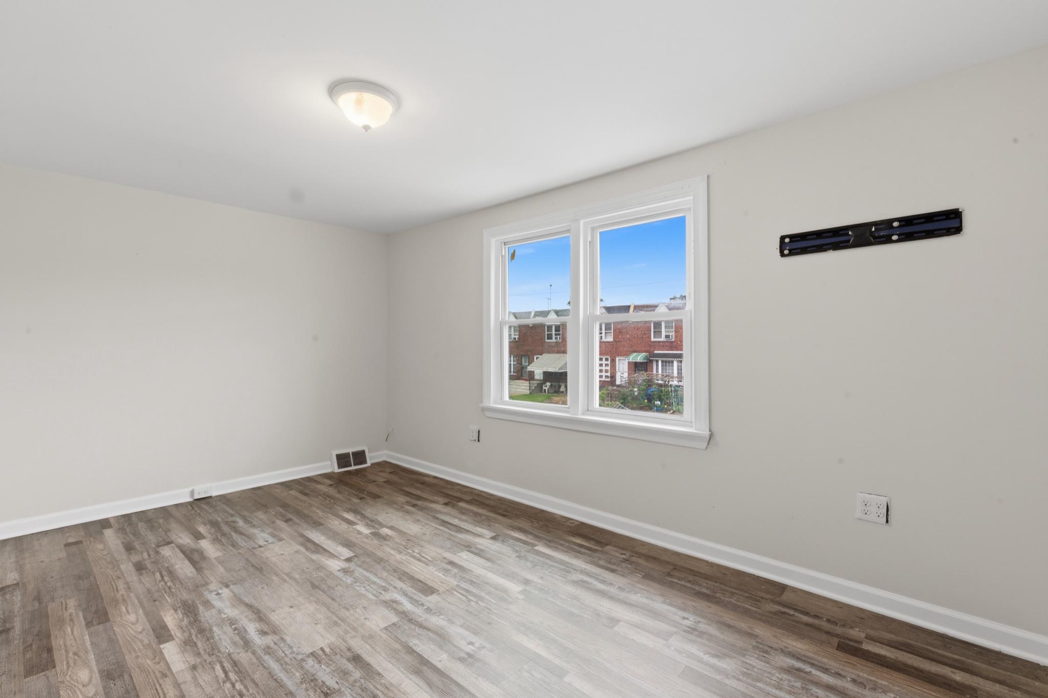 4993 Pennway St Property Photo 11