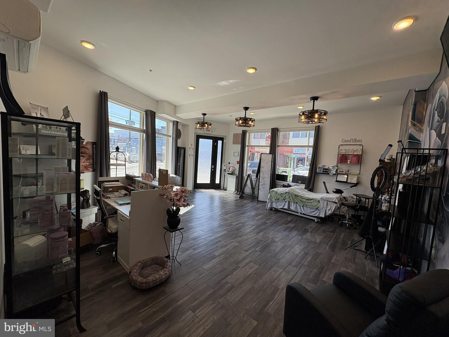 1453 Point Breeze Ave #commercial Property Photo 6
