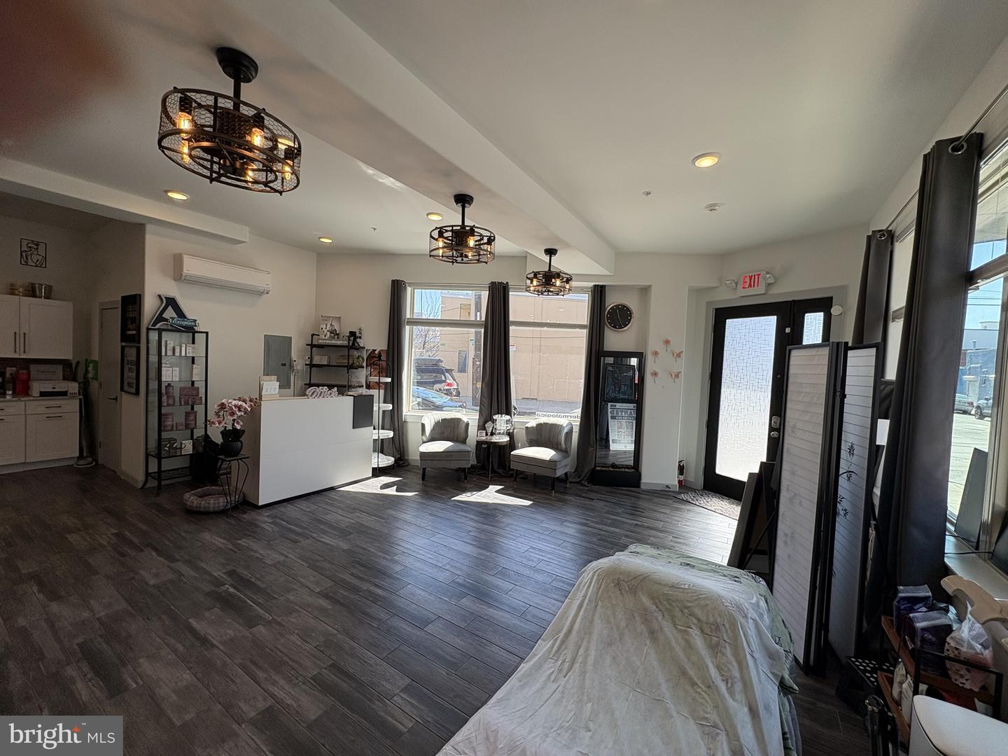 1453 Point Breeze Ave #commercial Property Photo 7