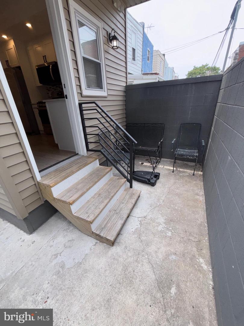 3190 Memphis St Property Photo 12