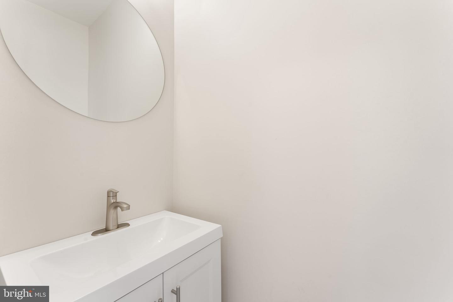 2324 S 24th St Property Photo 27