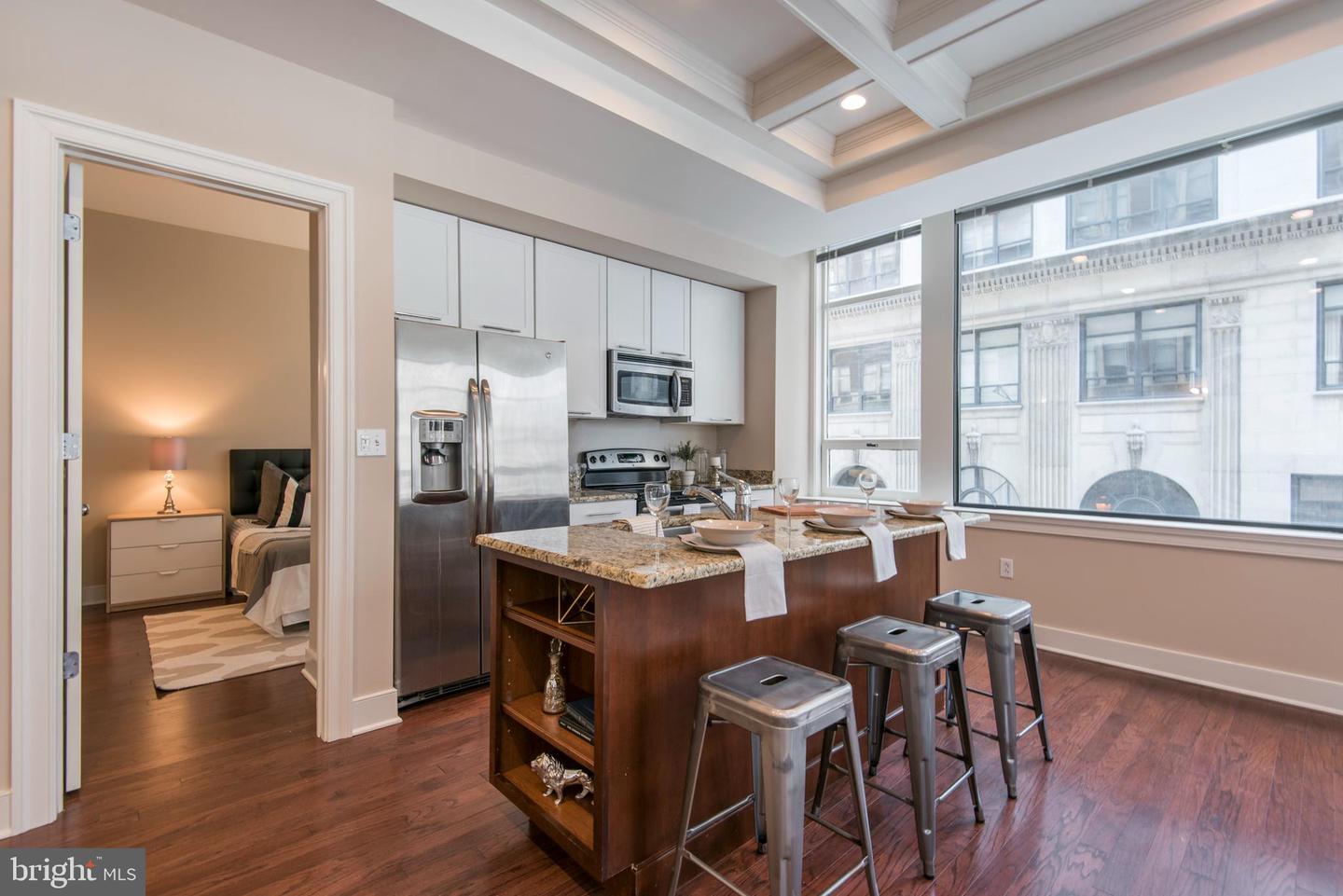 1501 Locust St #unit 303 Property Photo 4