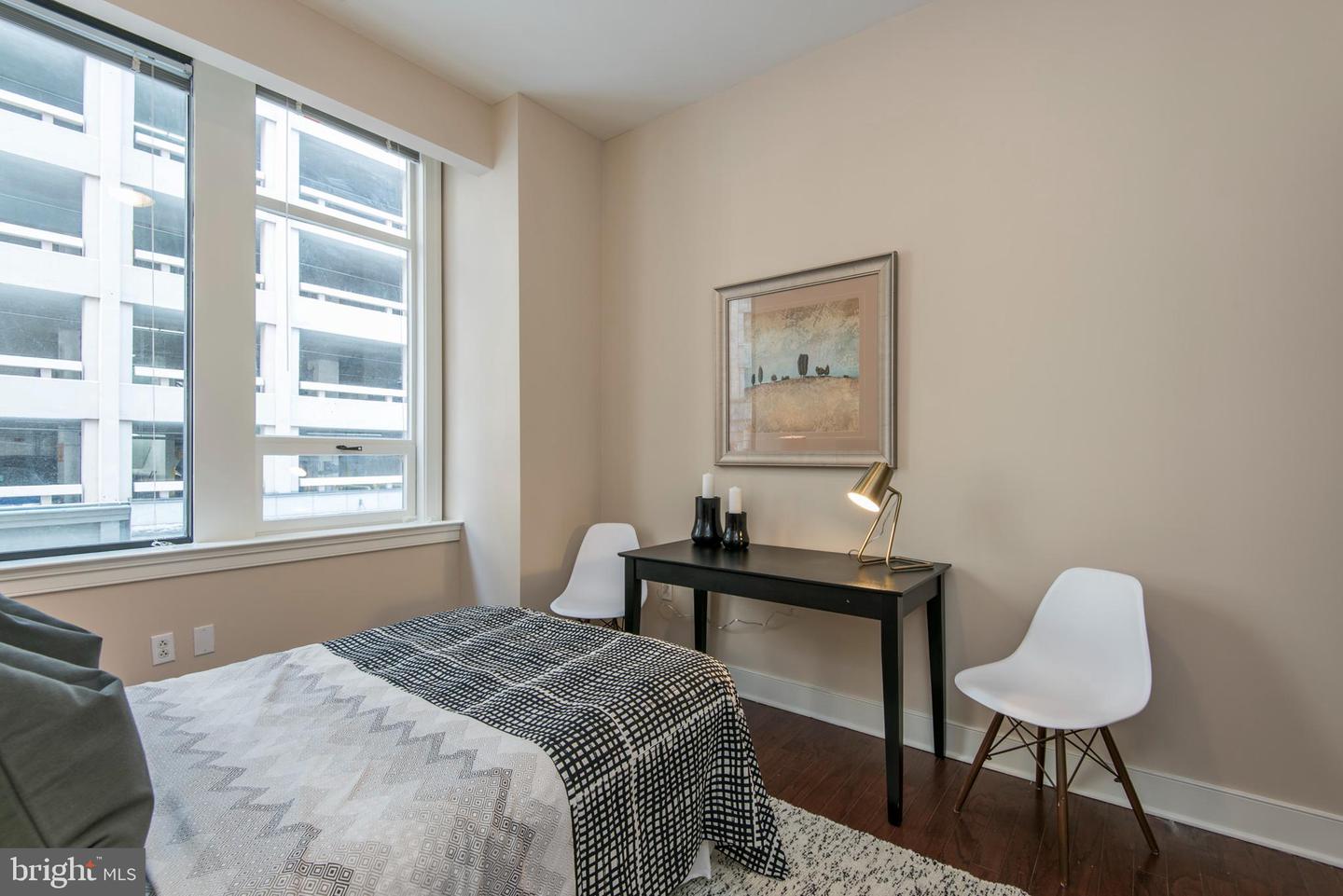 1501 Locust St #unit 303 Property Photo 20