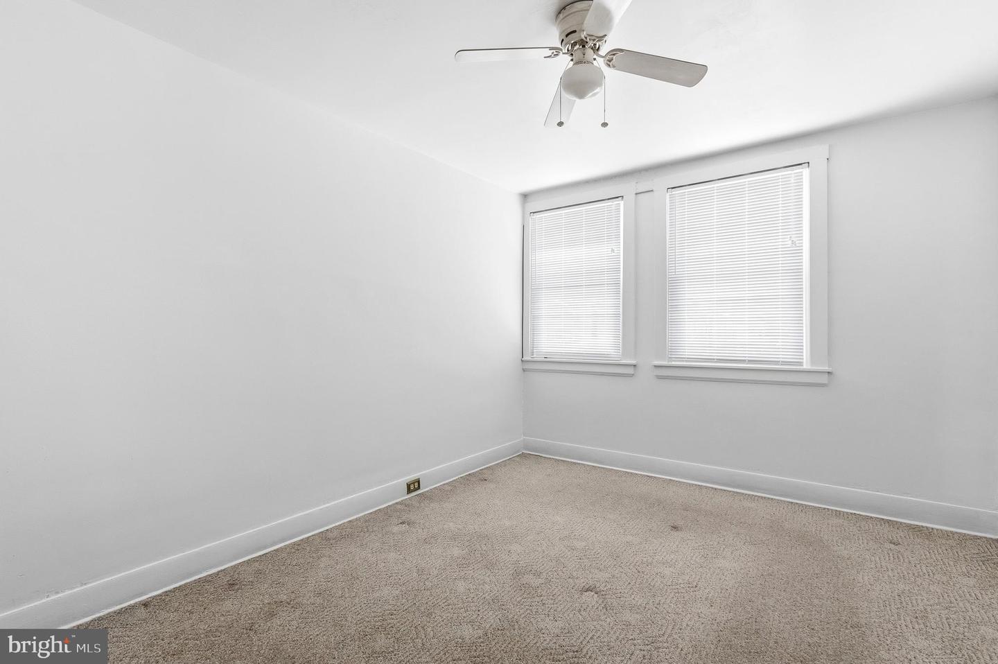 2737 S 12th St Property Photo 20