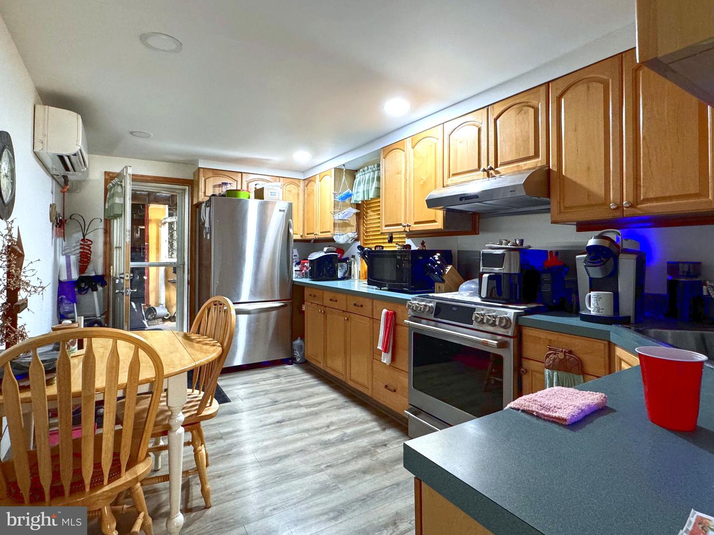 2231 Ritter St Property Photo 6