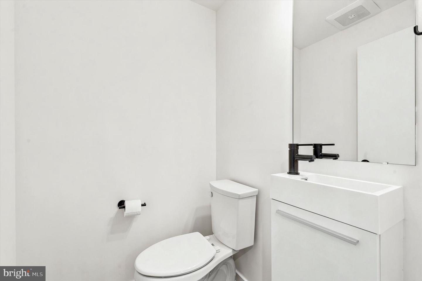 3005 Birchview Walk Property Photo 11