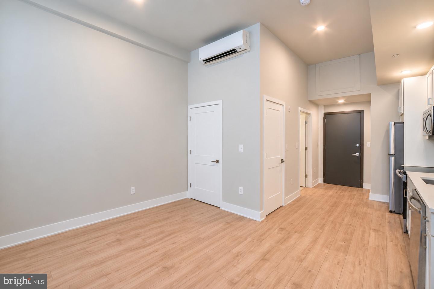 1300 S 19TH ST #UNIT 4 Property Photo 1