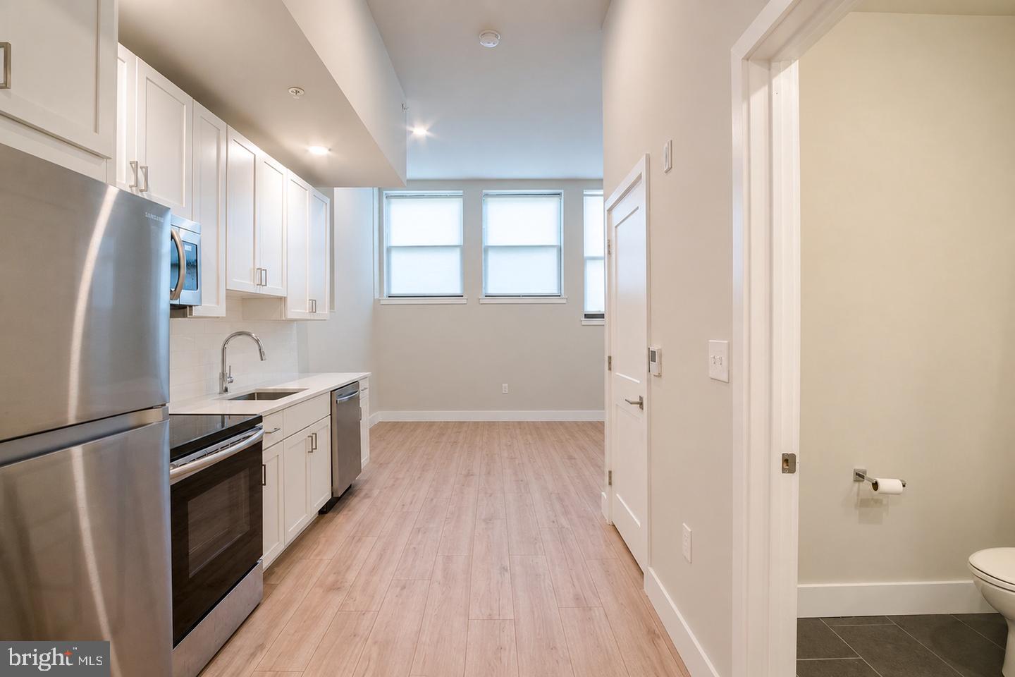 1300 S 19th St #unit 4 Property Photo 7