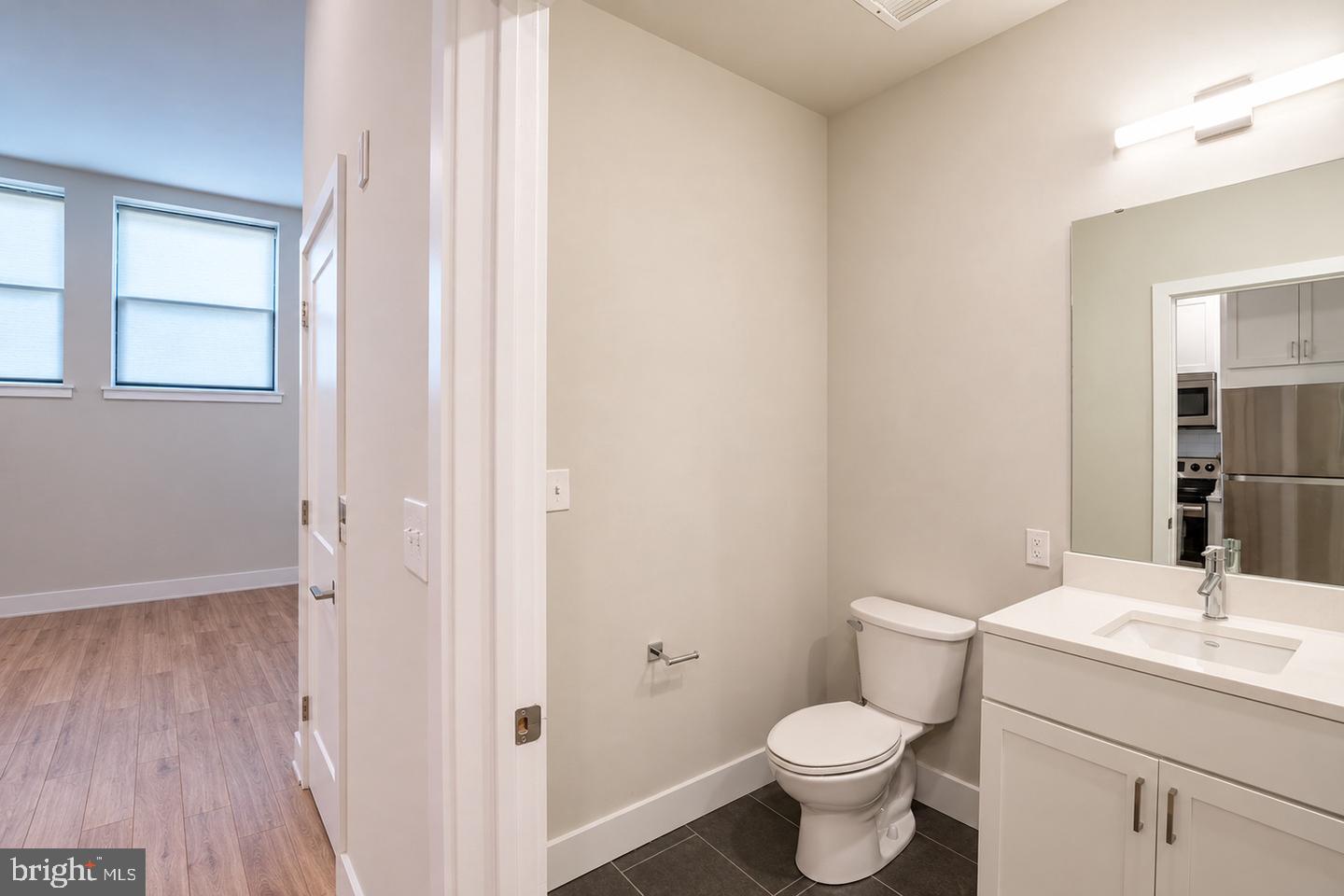 1300 S 19th St #unit 4 Property Photo 8