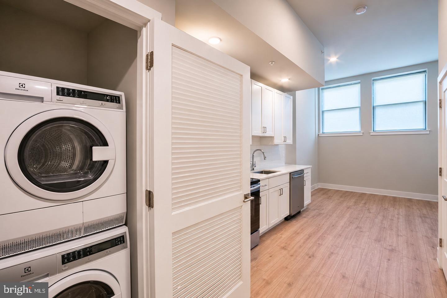 1300 S 19th St #unit 4 Property Photo 11