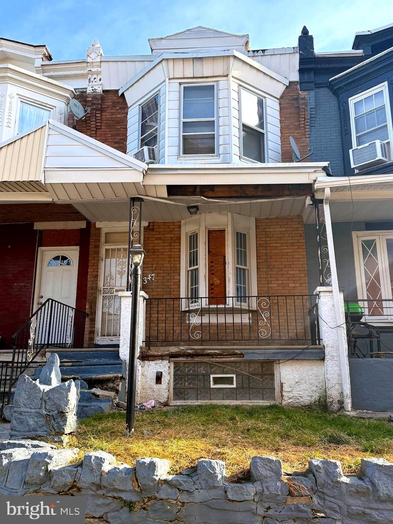347 N FELTON ST Property Photo 1