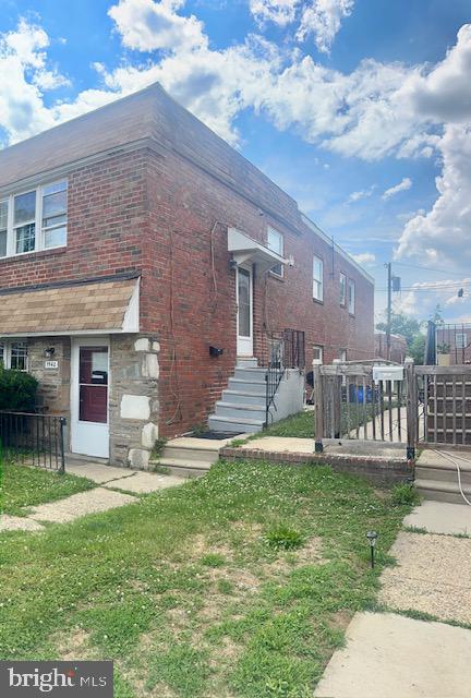 7942 LANGDON ST Property Photo 1