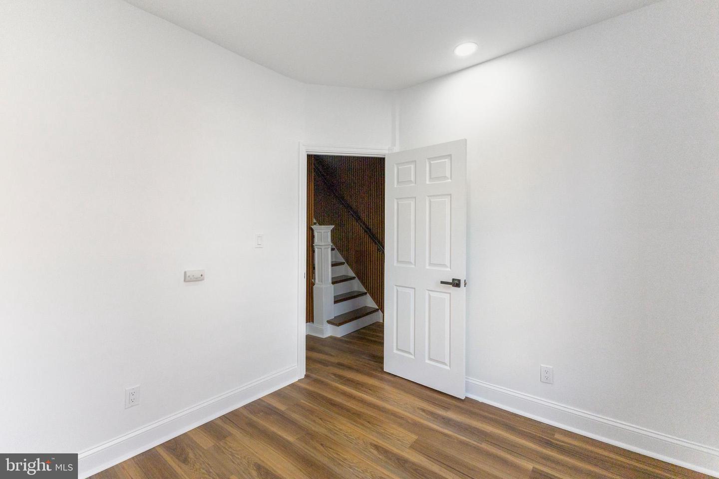 2846 N Garnet St Property Photo 5