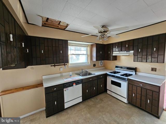 1861 Greymont St Property Photo 8