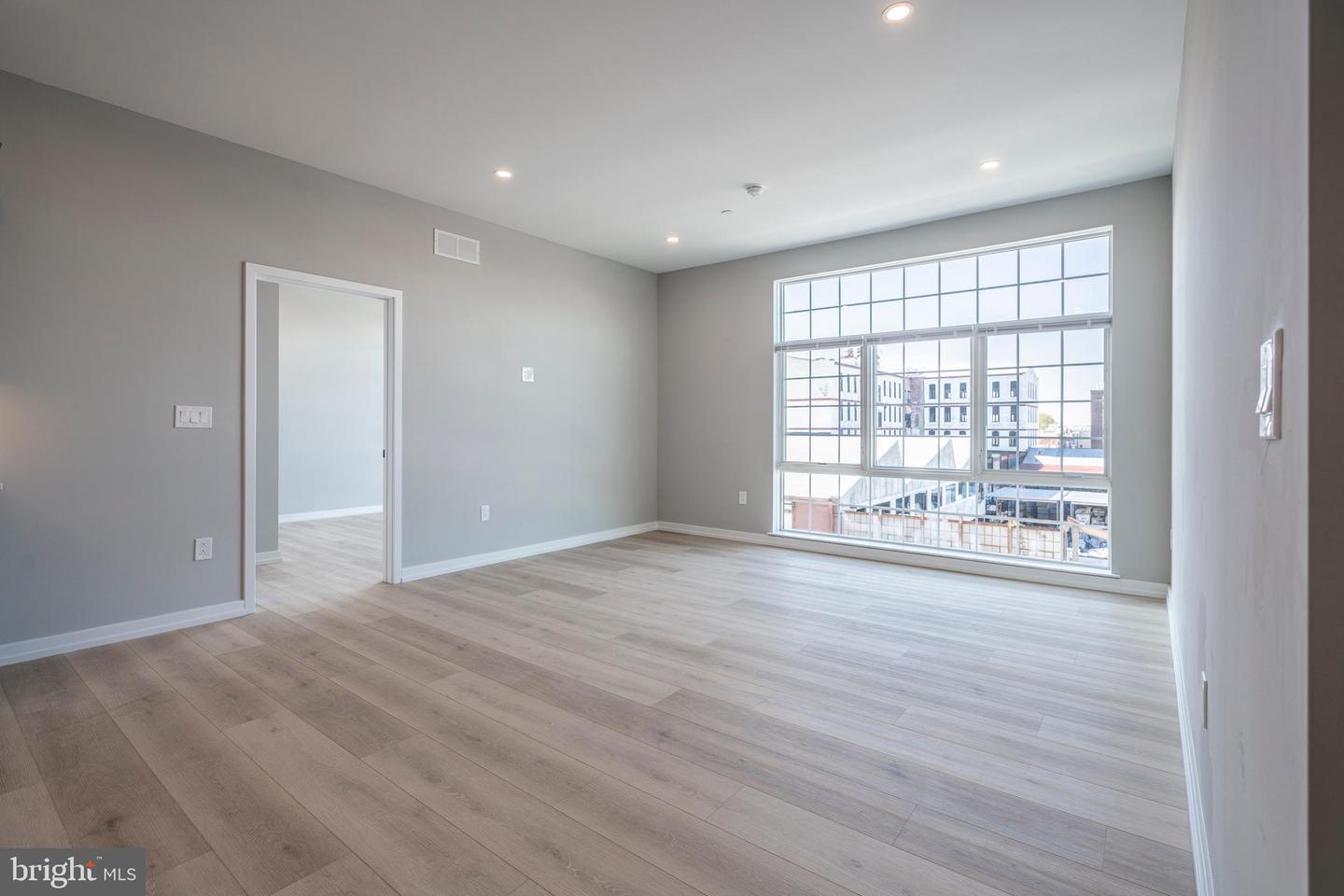 2401 Washington Ave #4c Property Photo 10