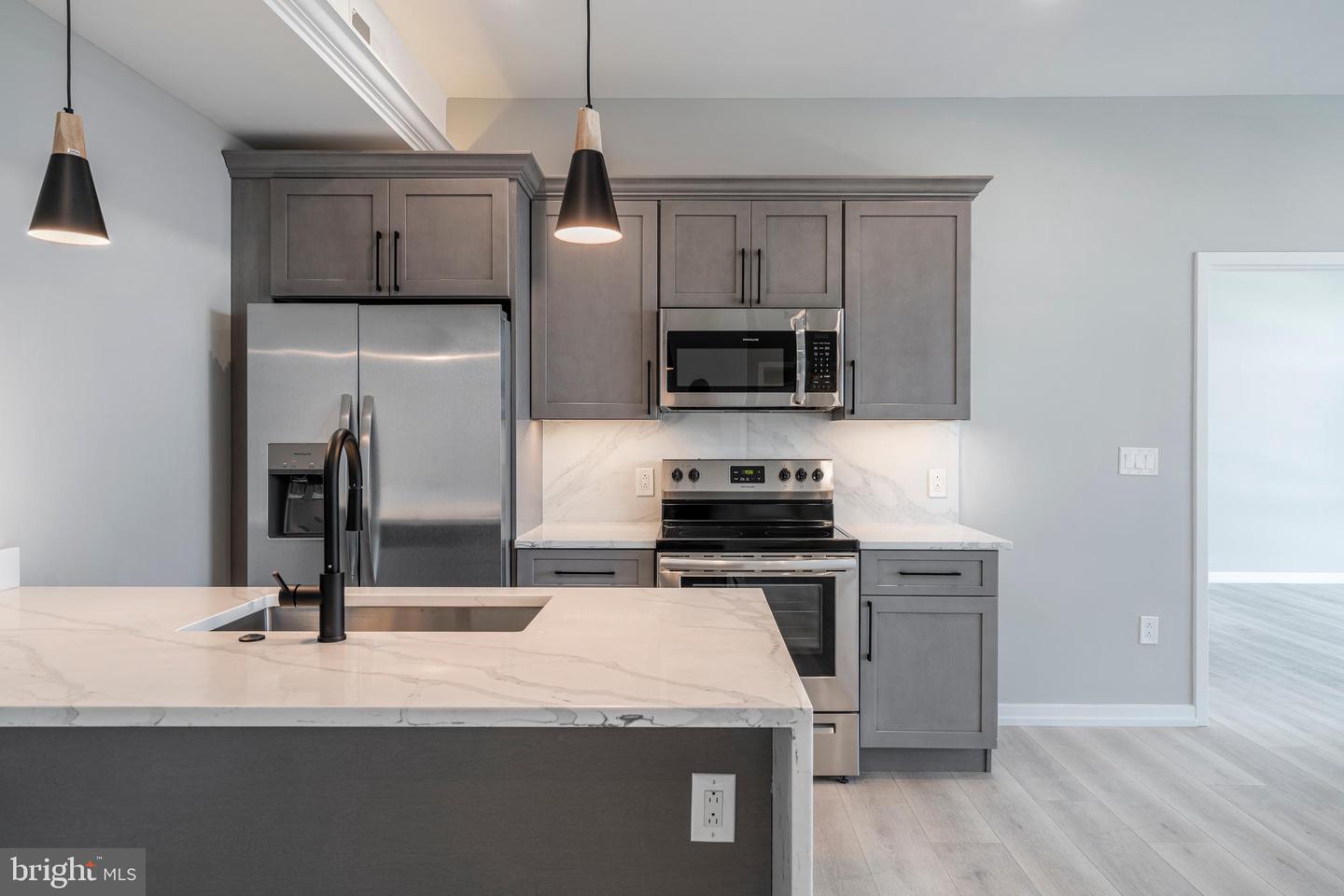2401 Washington Ave #4c Property Photo 15