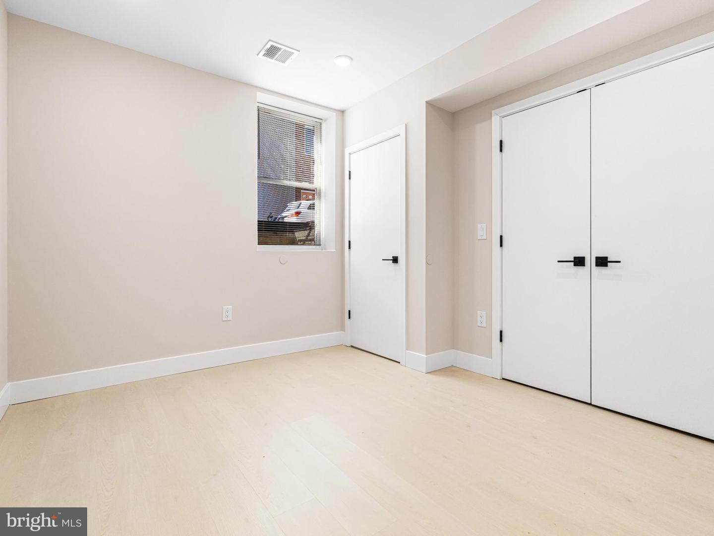 2053 E William St Property Photo 17