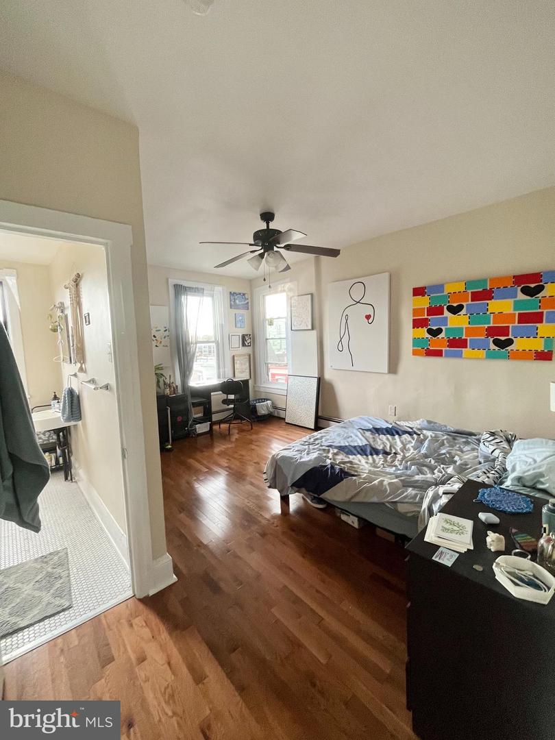 2938 W Oxford St #2r Property Photo 15