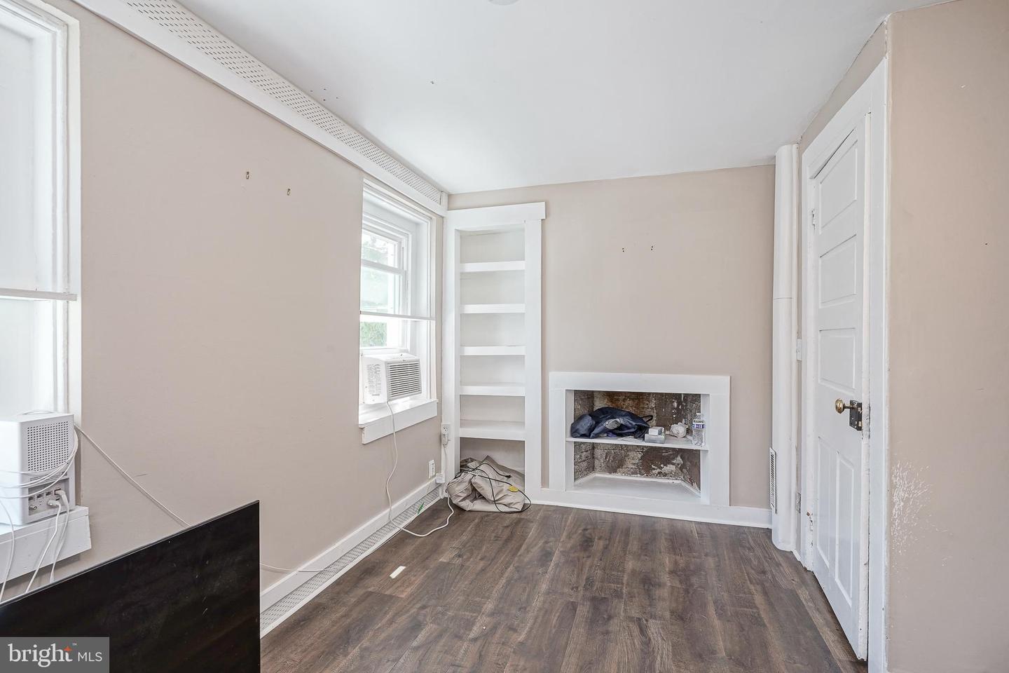 1026 N Orianna St Property Photo 10