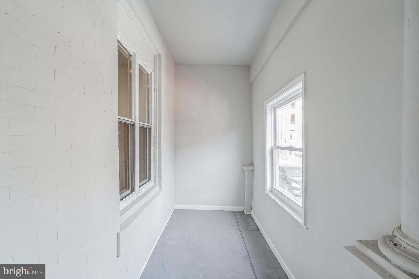 1328 S Wilton St Property Photo 12