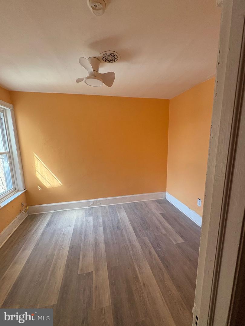 5934 Spring St Property Photo 6