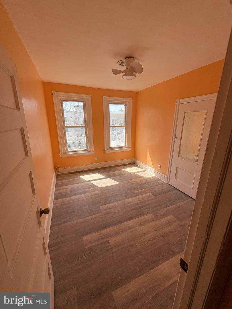 5934 Spring St Property Photo 7