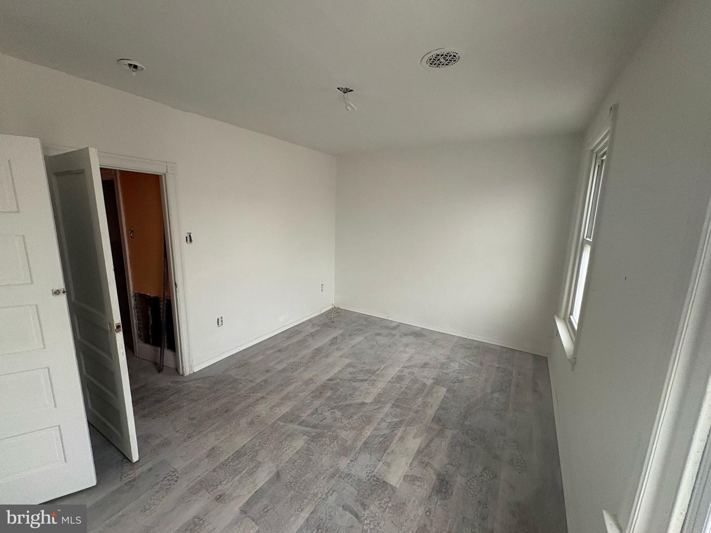 5934 Spring St Property Photo 12