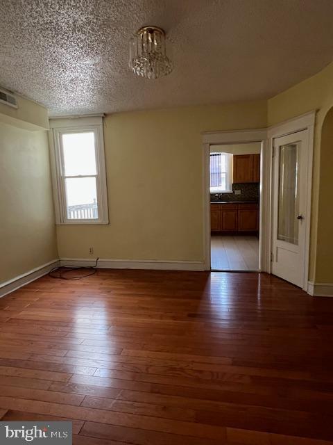 3321 Guilford St Property Photo 2