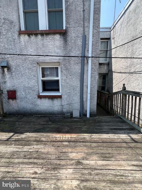 3321 Guilford St Property Photo 6