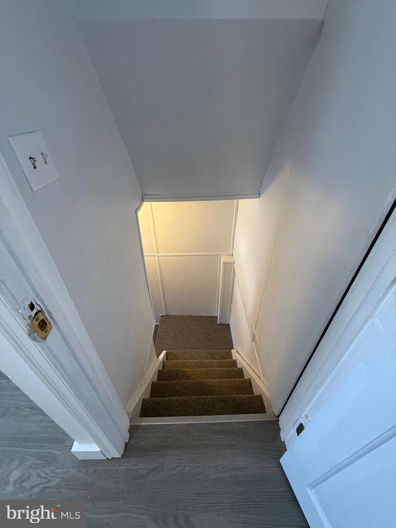 1260 Kerper St Property Photo 33