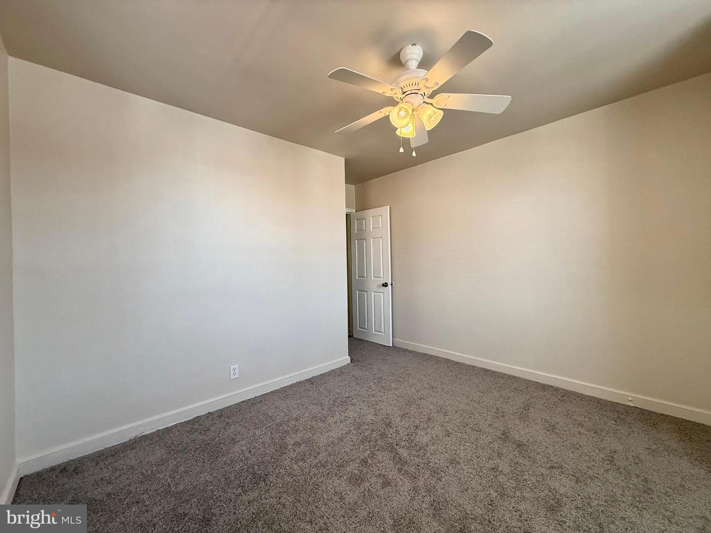 1260 Kerper St Property Photo 71
