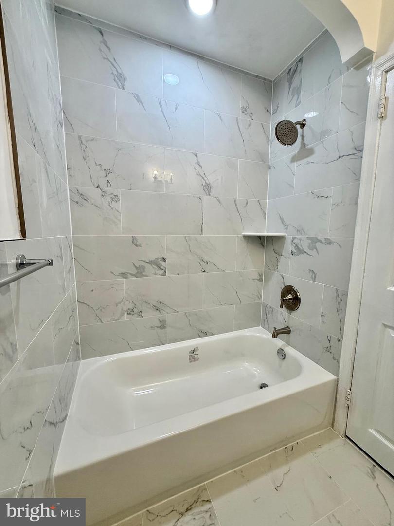 1260 Kerper St Property Photo 89