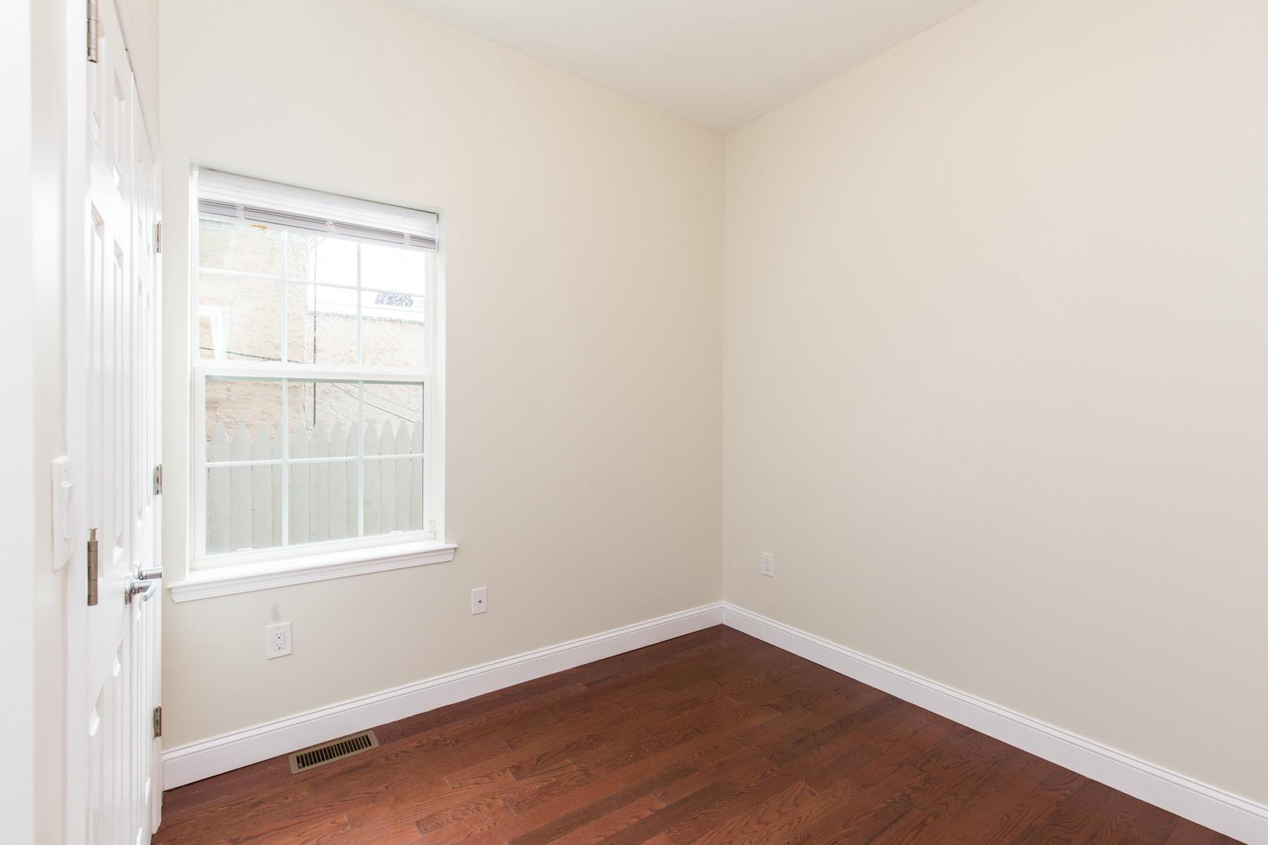 1804 E Huntingdon St Property Photo 9