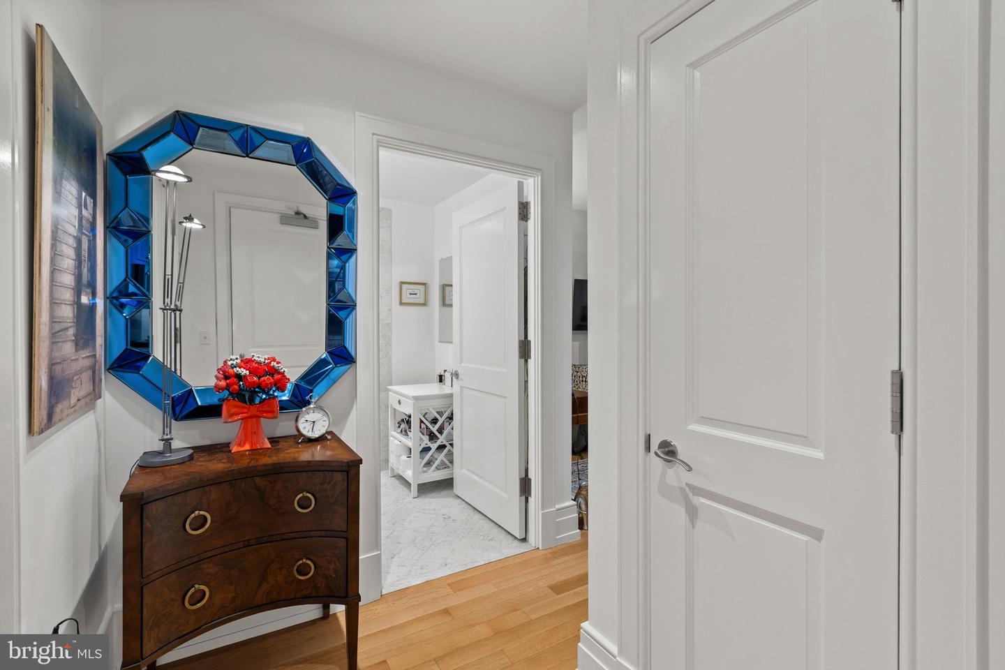 130 S 18th St #607 Property Photo 15