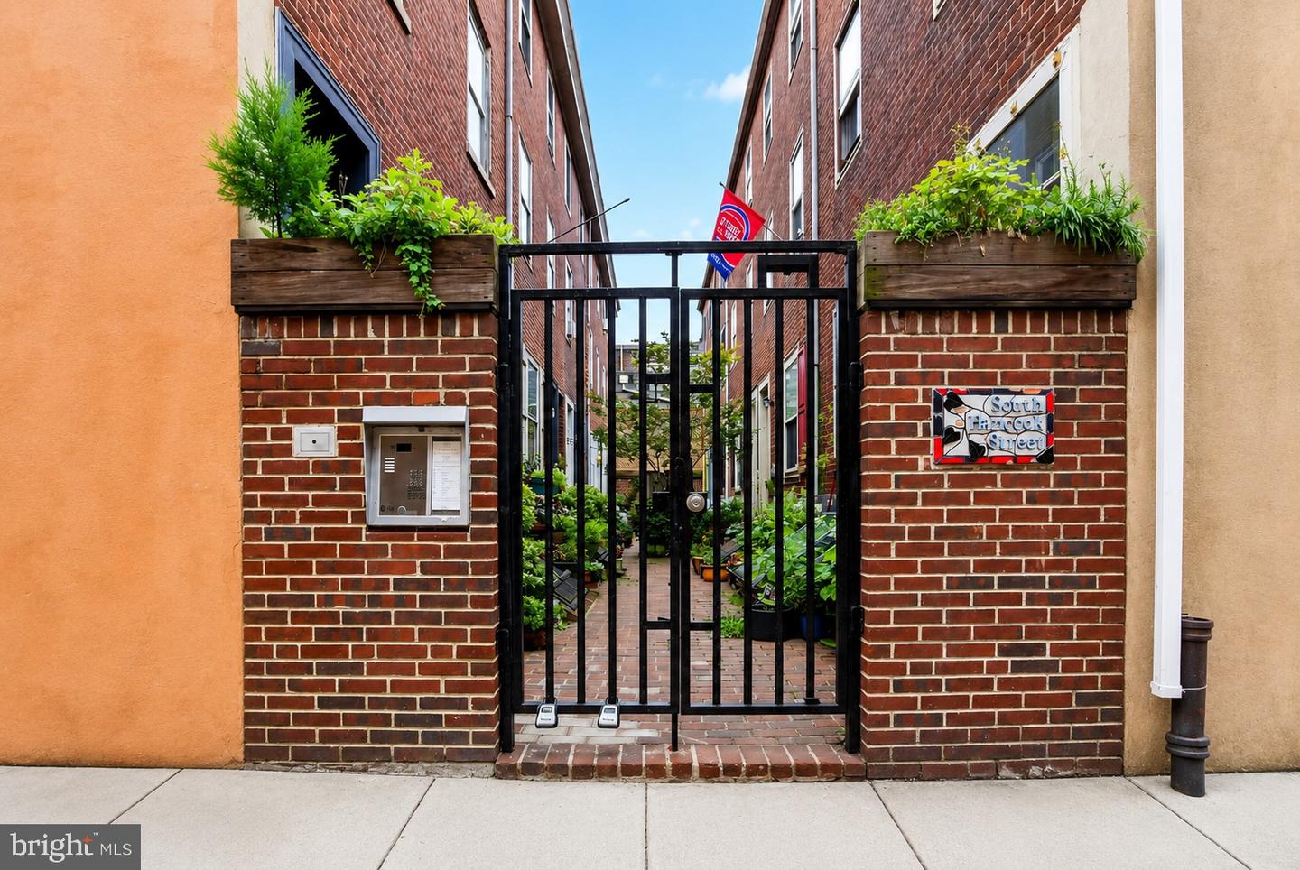 506 S Hancock St Property Photo 1