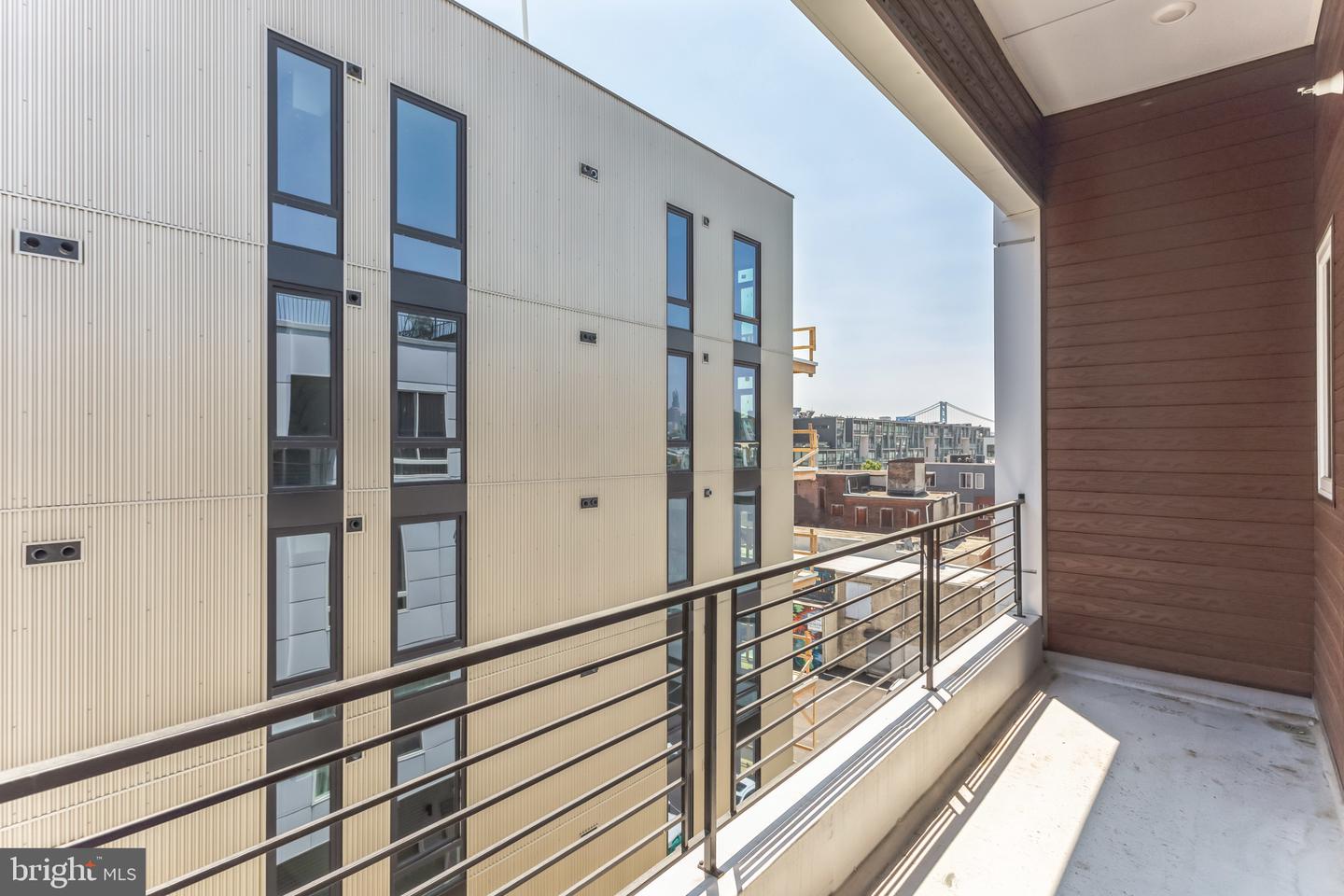 1115 N American St #b6 Property Photo 11