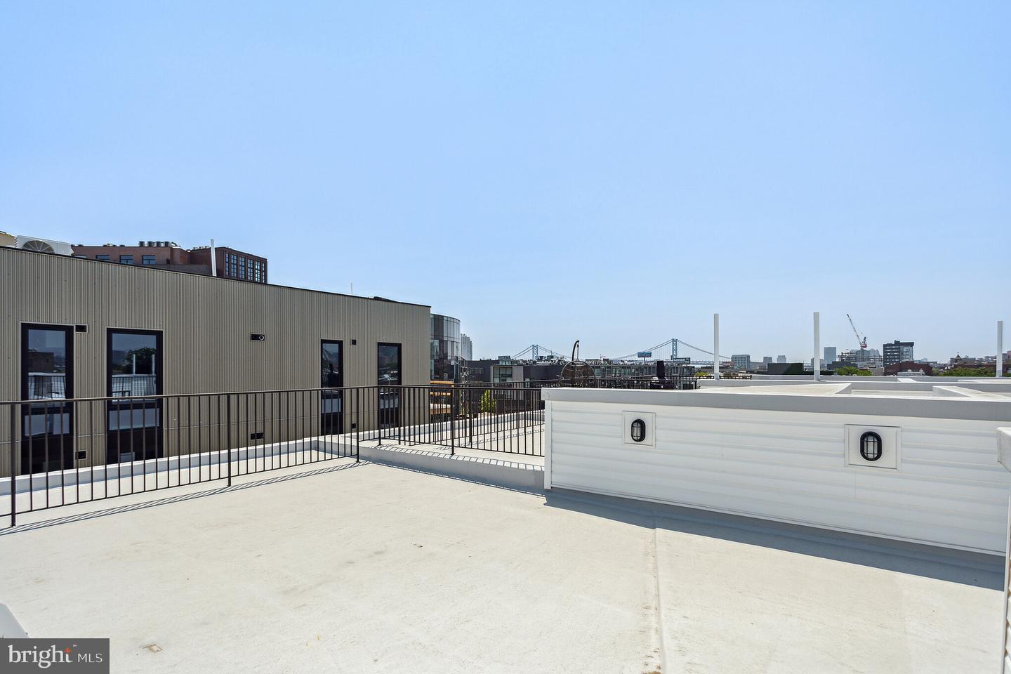 1115 N American St #b6 Property Photo 17