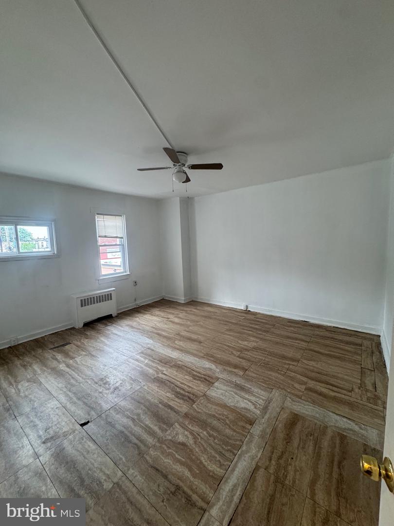 3034 Frankford Ave Property Photo 14