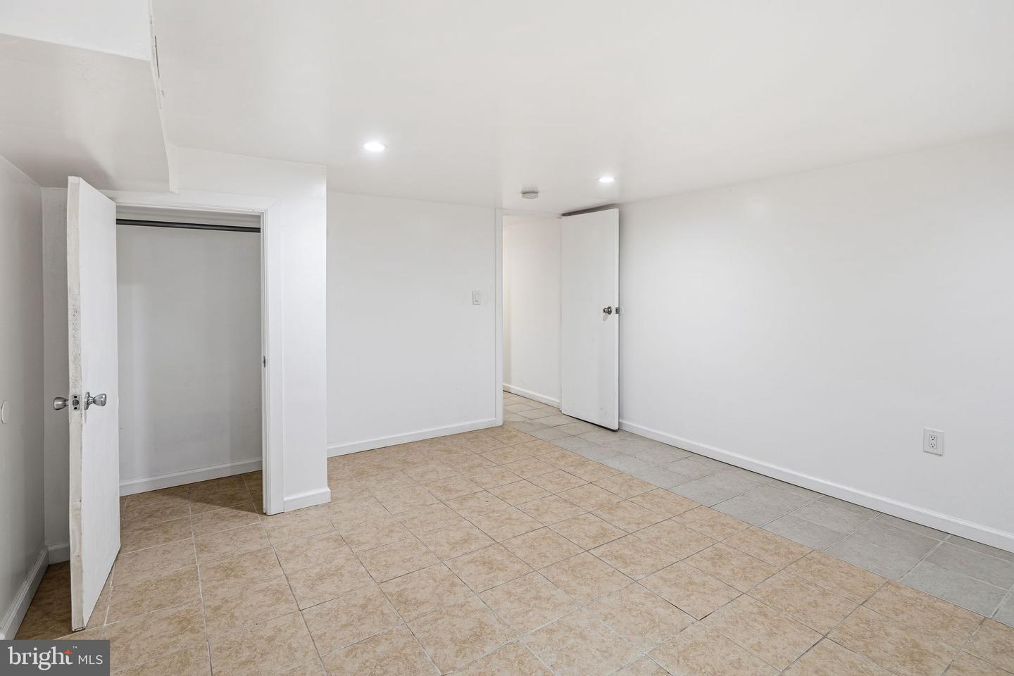 1940 N Marshall St #1 Property Photo 13