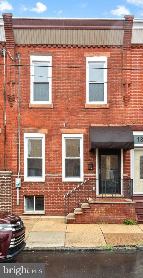 1823 Morris St Property Photo 1