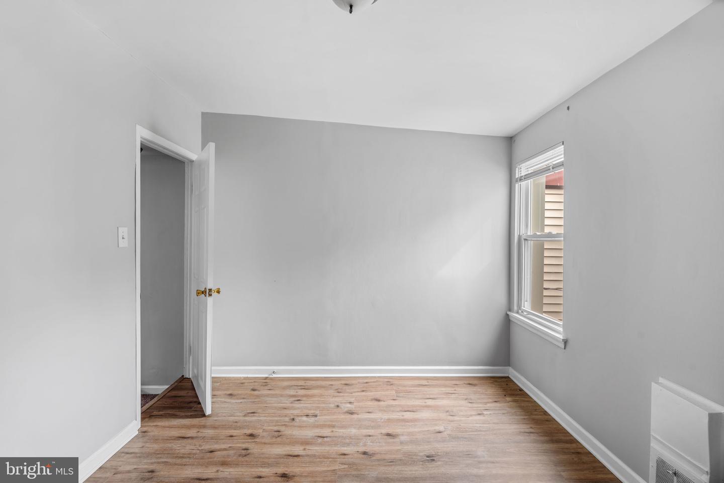 1918 E Firth St Property Photo 25