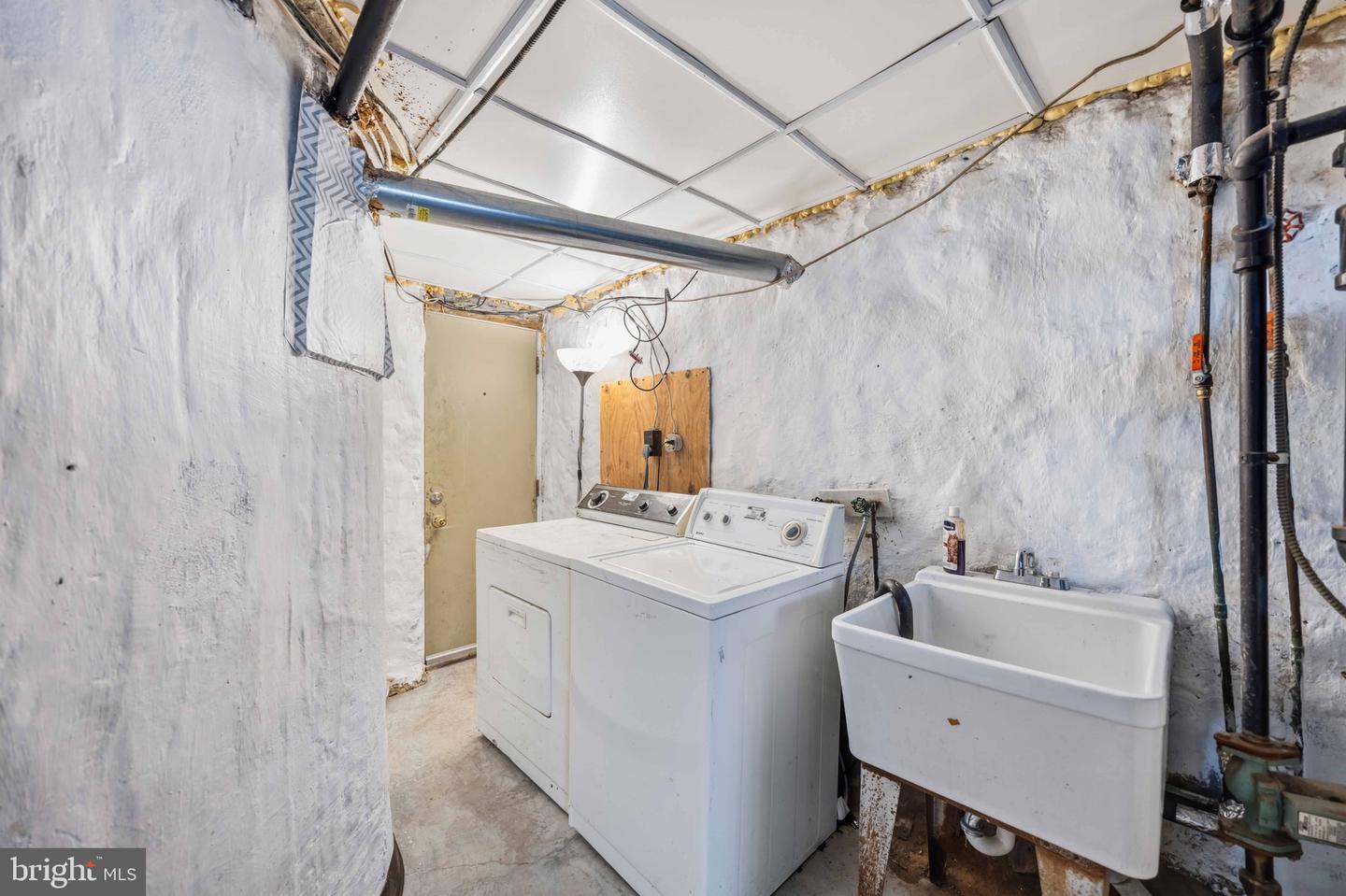 1534 E Lycoming St Property Photo 6
