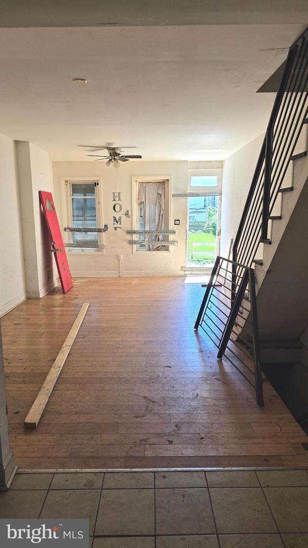 1864 N Judson St Property Photo 2