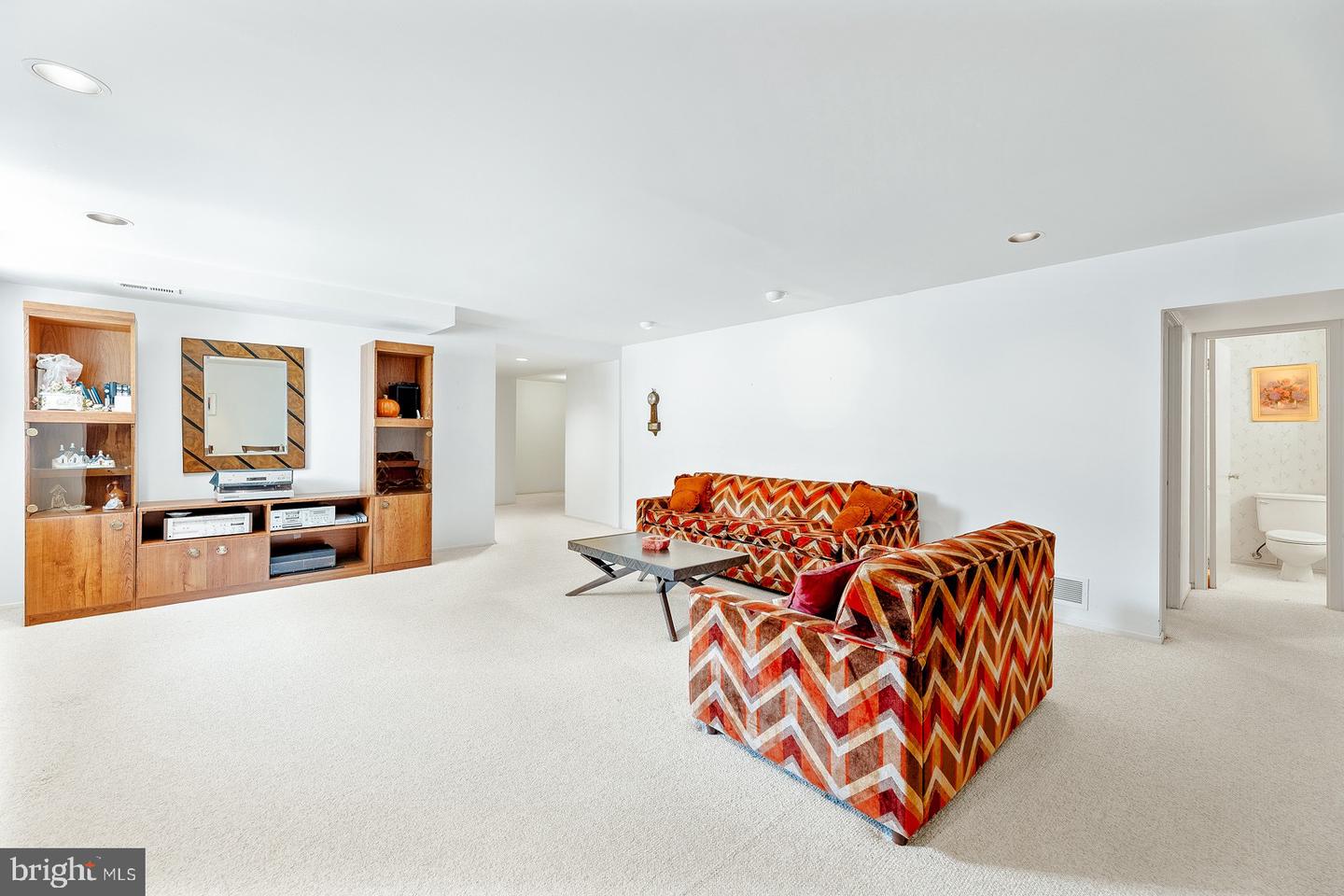 115 Wexford Pl Property Photo 33